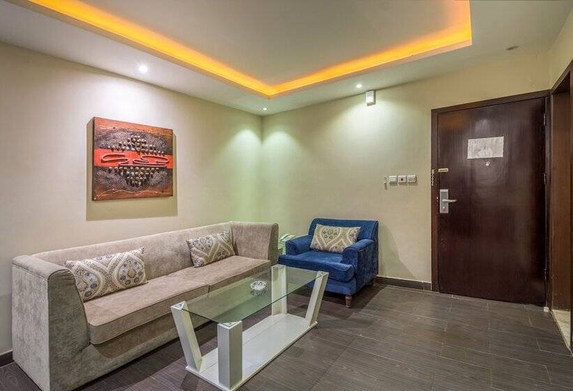 ホテル Almuhaidb Almalaz 7