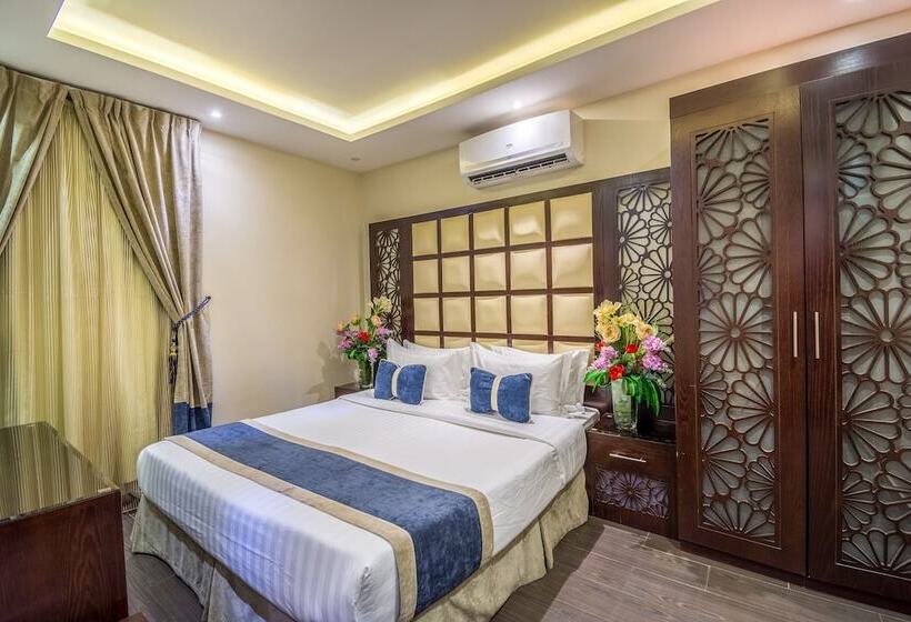 ホテル Almuhaidb Almalaz 7