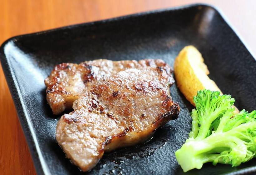 בית מלון כפרי Dormy Inn Premium Osaka Kitahama