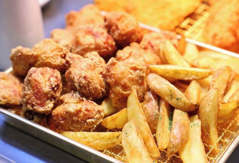 בית מלון כפרי Dormy Inn Premium Osaka Kitahama