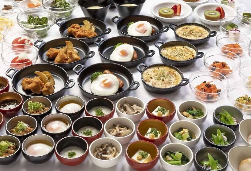 בית מלון כפרי Dormy Inn Premium Osaka Kitahama