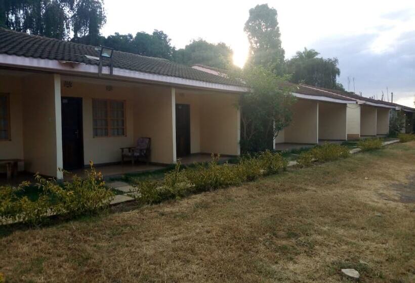 هتل Family Comfort