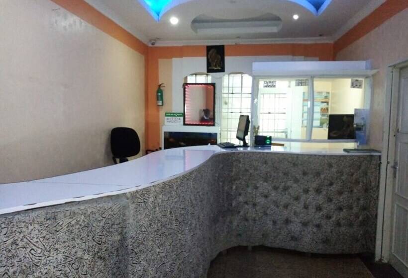 هتل Family Comfort