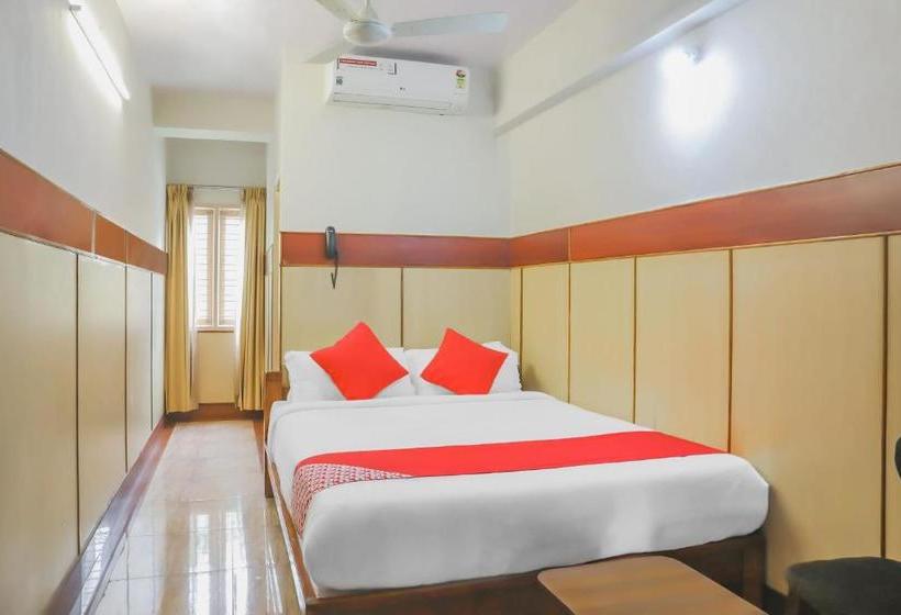 Hotel Oyo 16475 Sai Vishram