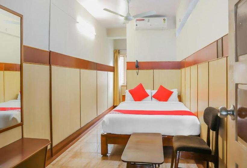 Hotel Oyo 16475 Sai Vishram