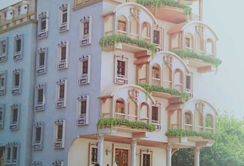 فندق Raj Palace