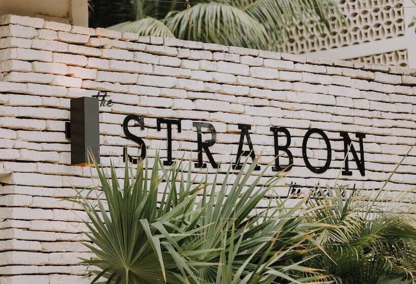 Szálloda The Strabon Tulum