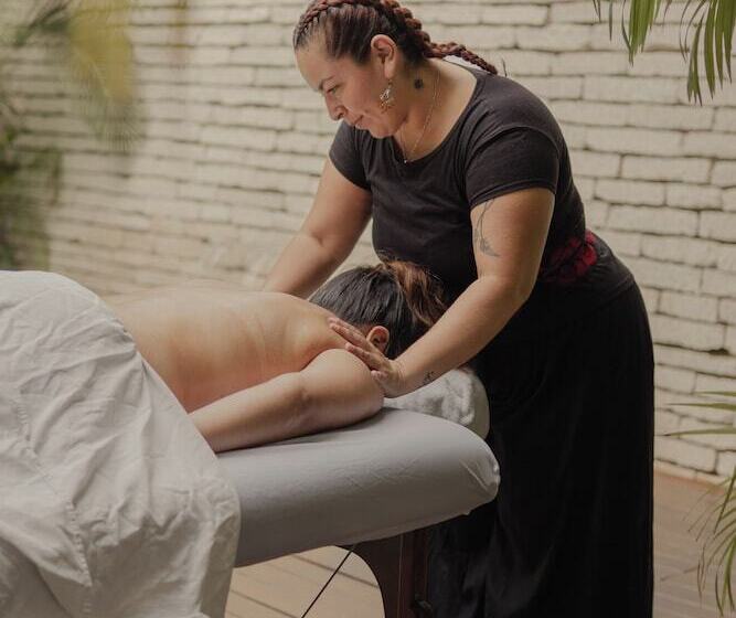 Szálloda The Strabon Tulum