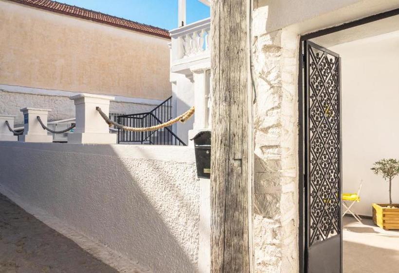 پانسیون Gigi Rooms