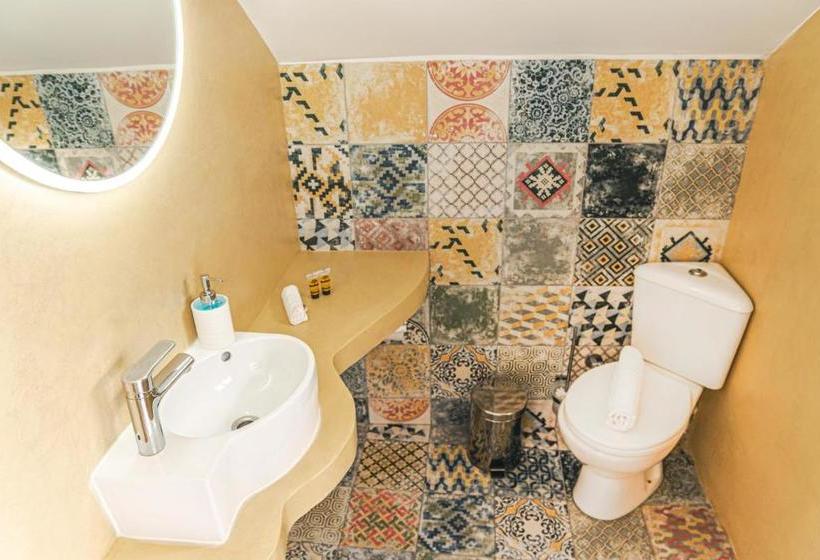 پانسیون Gigi Rooms