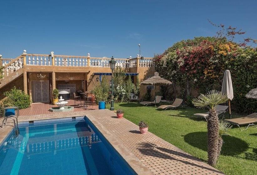 بنسيون Villa Ayche