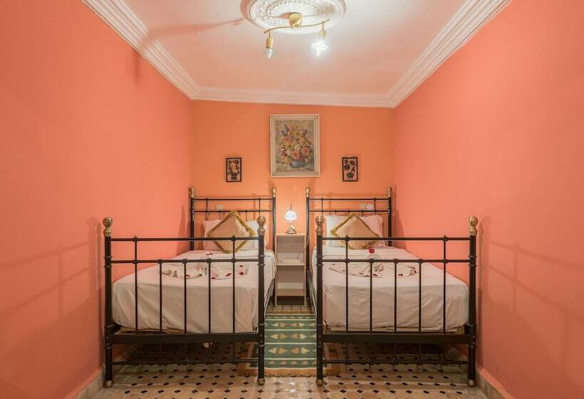 بنسيون Villa Ayche