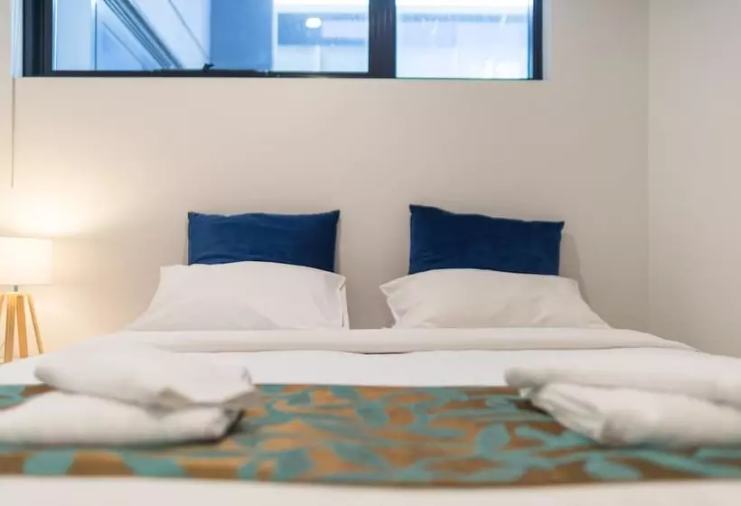 Bourke 2br1ba Apt Close To Chinatown Centre