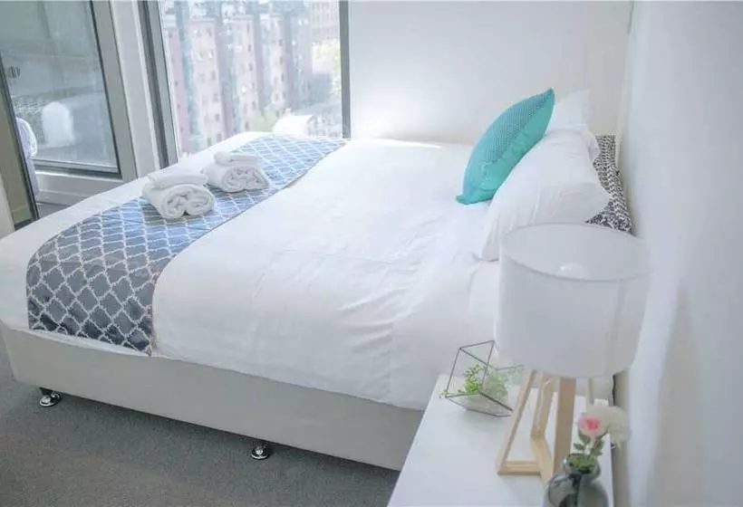 Bourke 2br1ba Apt Close To Chinatown Centre
