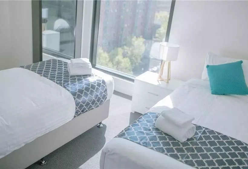 Bourke 2br1ba Apt Close To Chinatown Centre