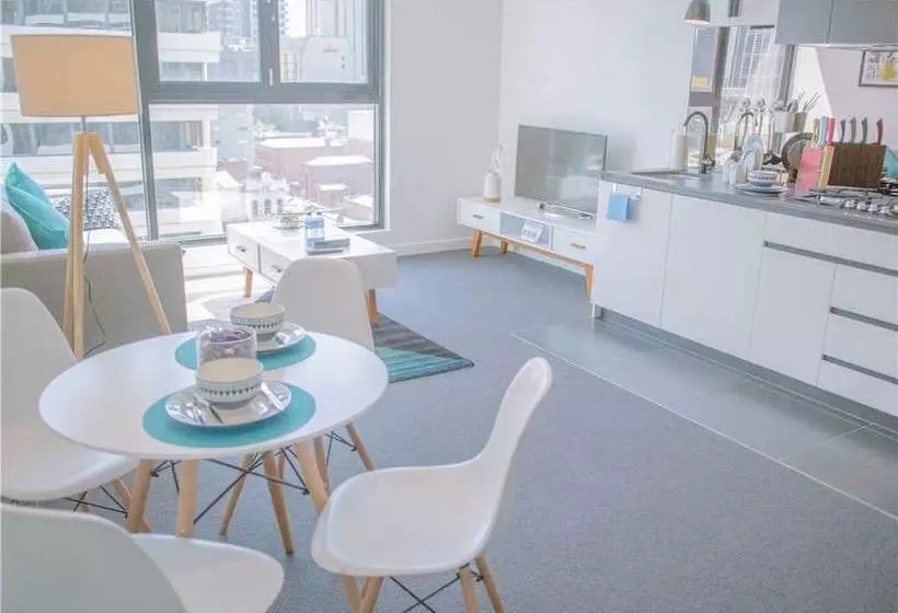 Bourke 2br1ba Apt Close To Chinatown Centre