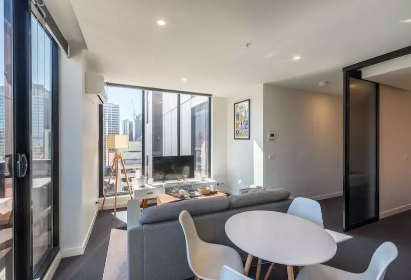 Bourke 2br1ba Apt Close To Chinatown Centre