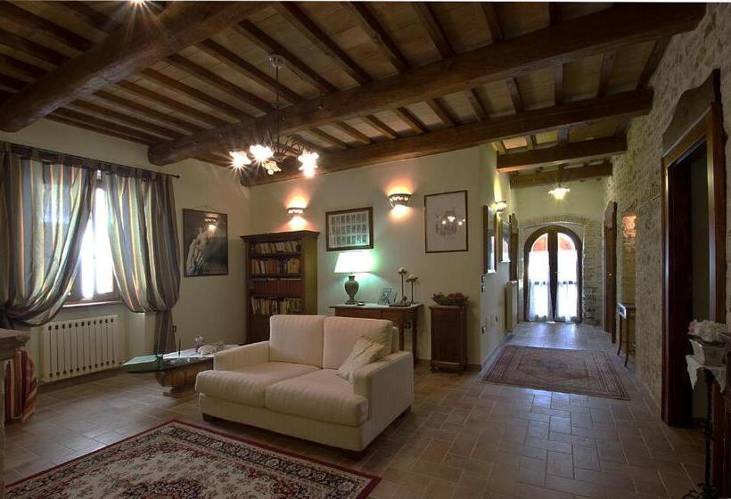 Casale Del Monsignore