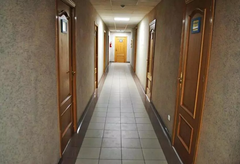 Giggly Hostel