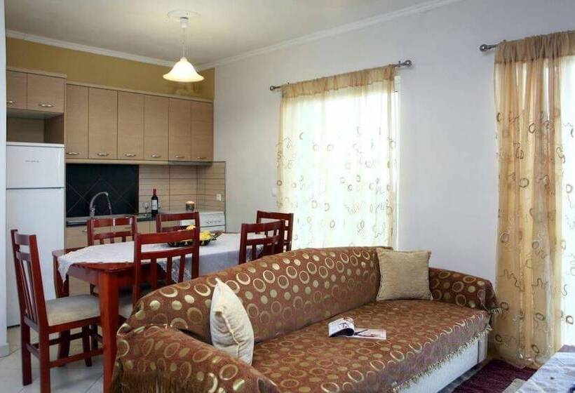 Gountis Apartment