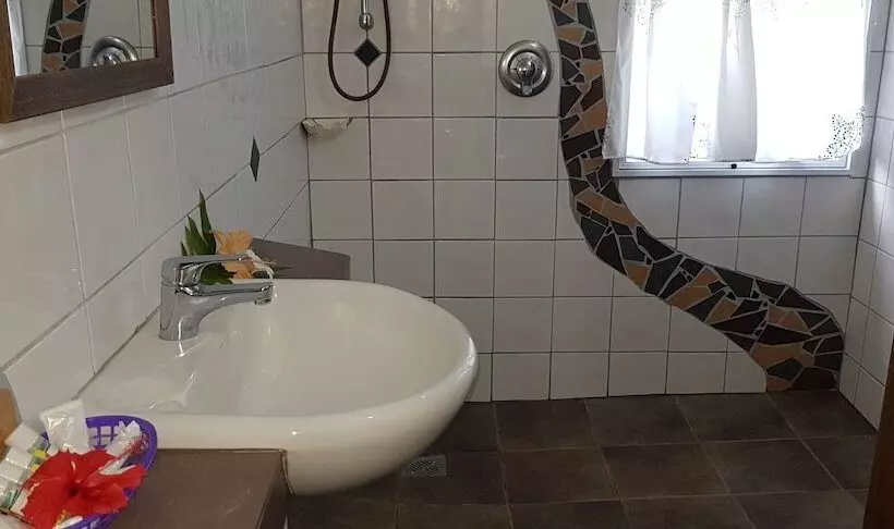 Hotelli Gecko Lodge Fiji