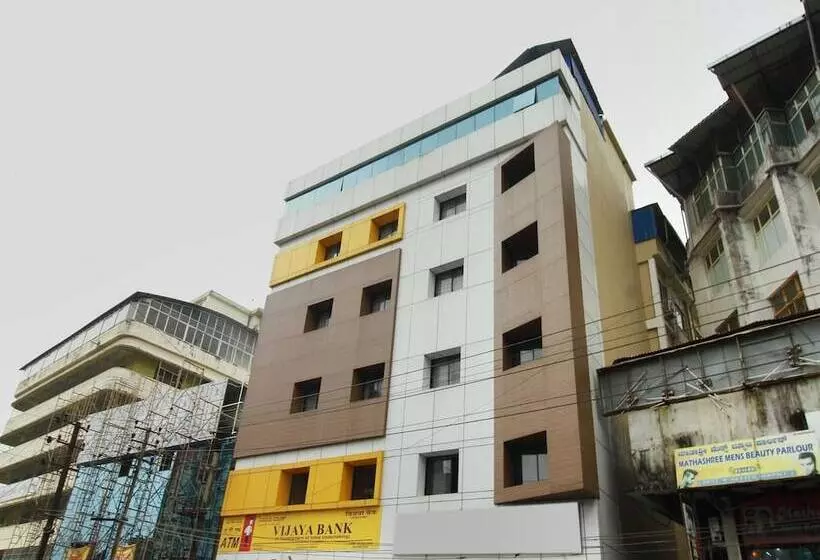 Hotel Traders