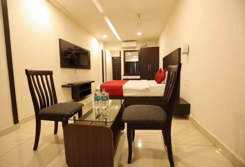 Hotel Traders