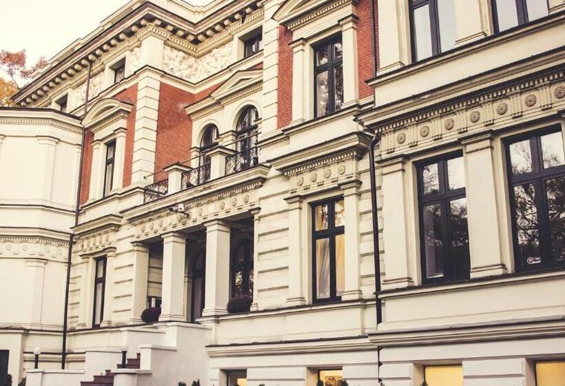 ペンション Matejki 8