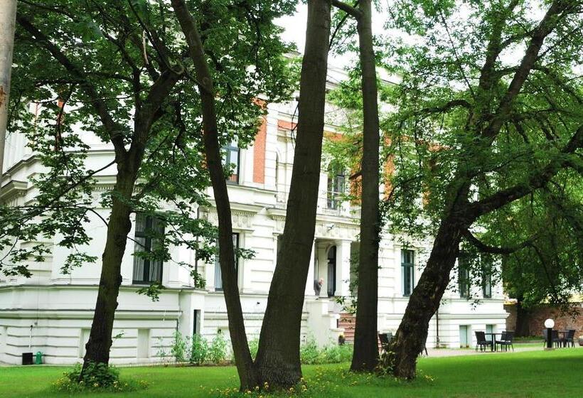 ペンション Matejki 8