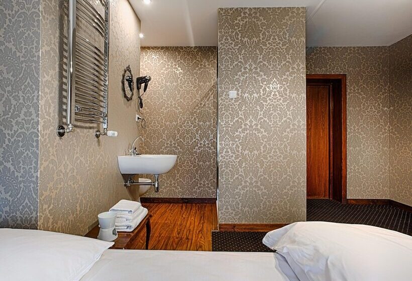 ペンション Matejki 8