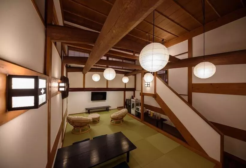 Yufuin Ryokan Okaeri