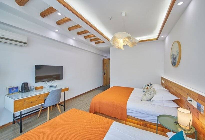 Общежитие Warm Art Inn Wuzhen