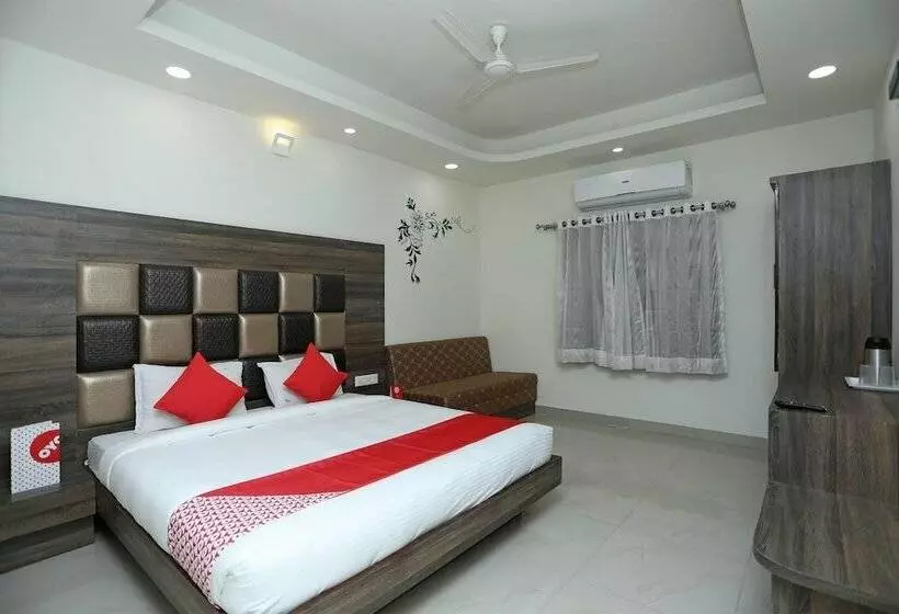 ホテル Smart Room By Shree Vatika