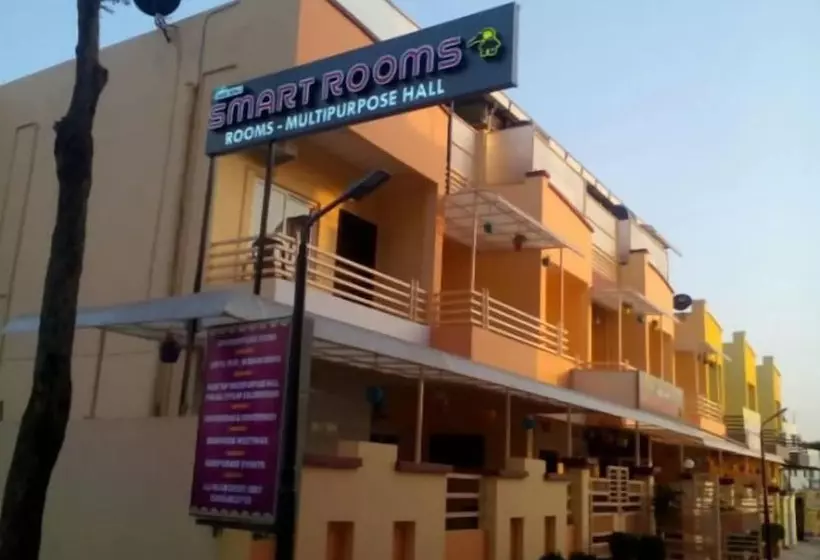 ホテル Smart Room By Shree Vatika