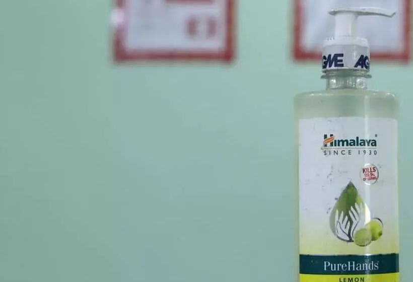ホテル Smart Room By Shree Vatika