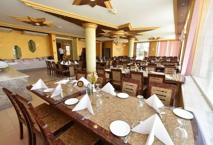 Oscar Hotel Petra