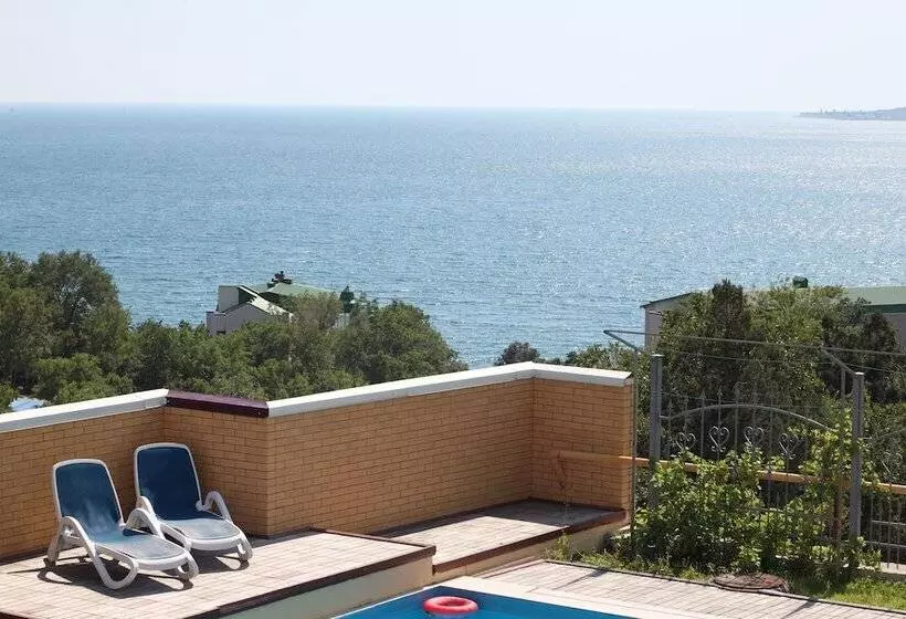 Majatalo Guest House Nikolaevskiy