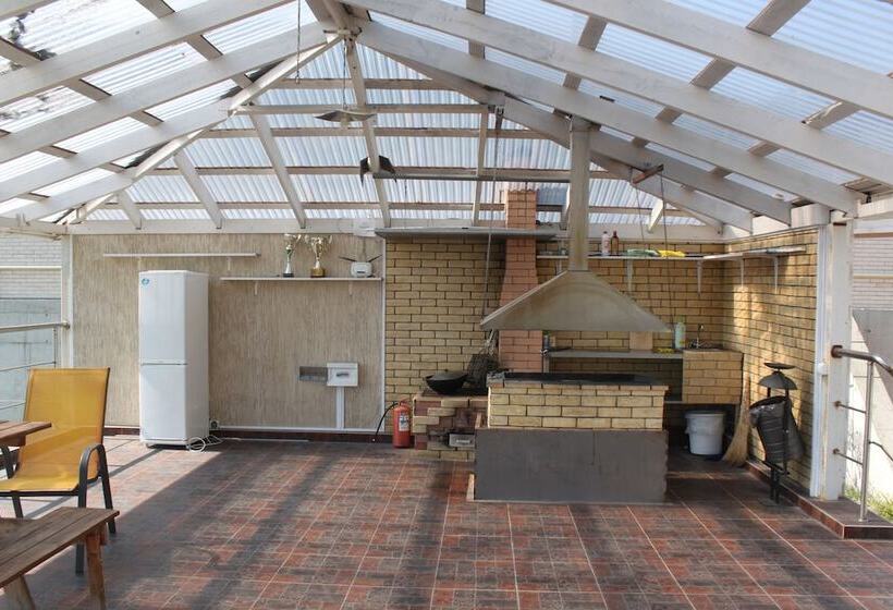 پانسیون Guest House Nikolaevskiy