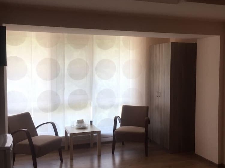 پانسیون Guest House Nikolaevskiy