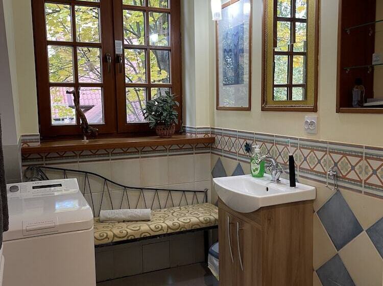 פנסיון Villa Casanna