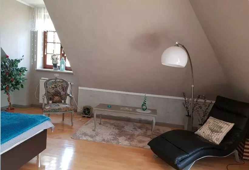 ペンション Villa Casanna