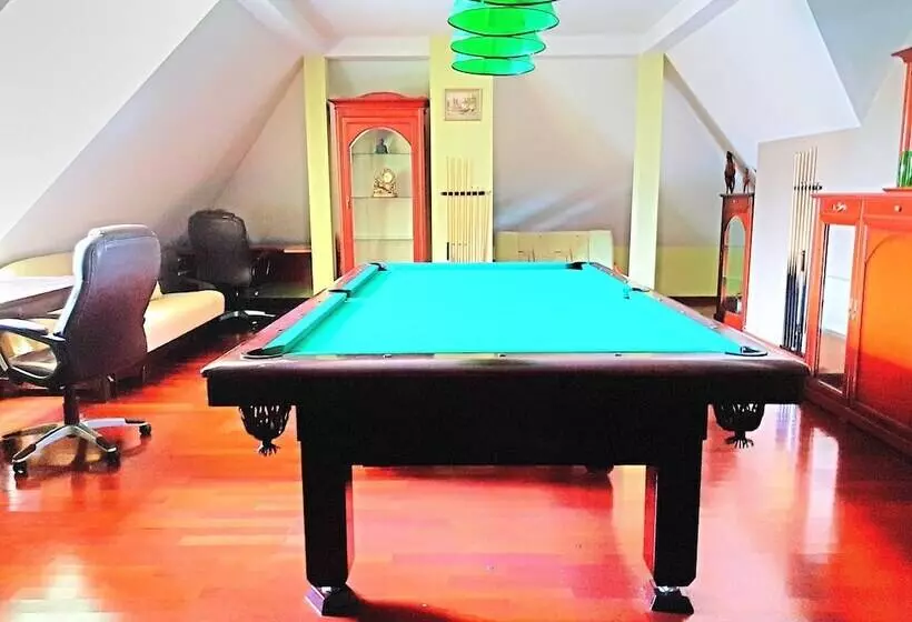 ペンション Villa Casanna