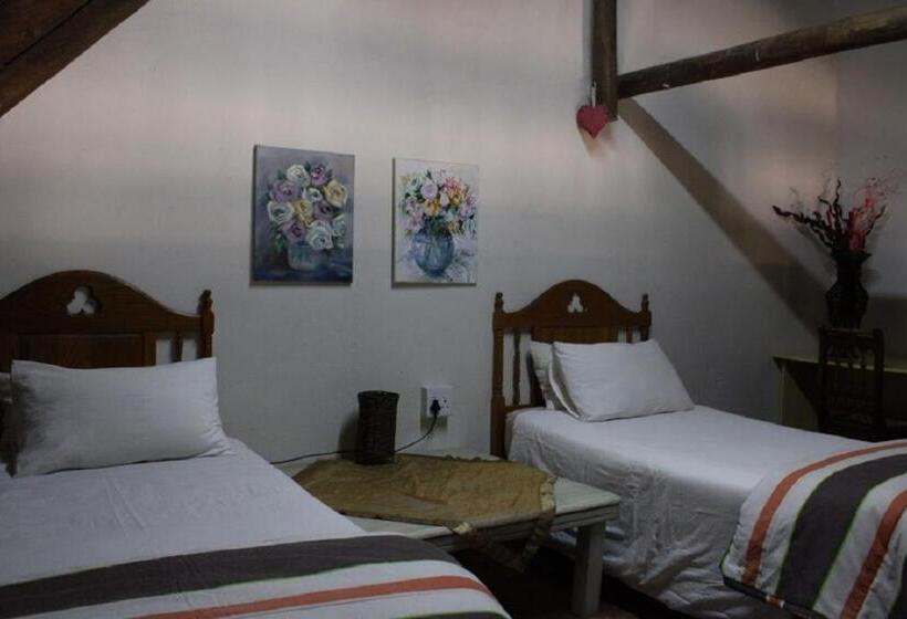 פנסיון Waterberg Inn