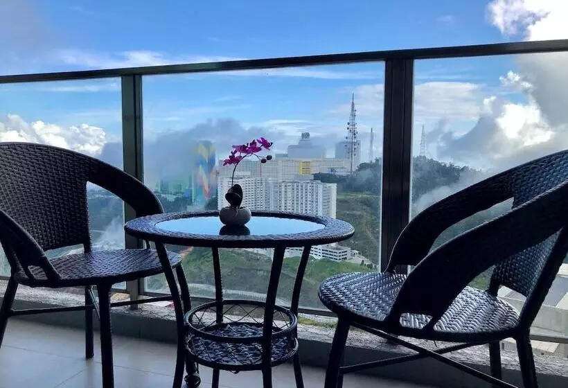 Sky D'mont Suites