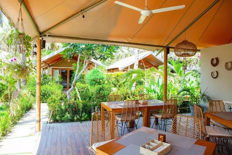تختخواب و صبحانه Gili Tenda