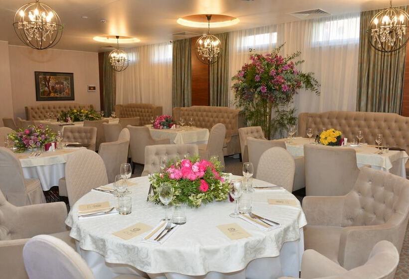 Grand Hotel Bezhitsa