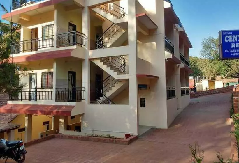 Hotelli Center Point Residency