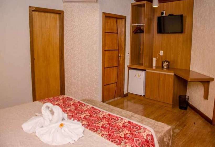 ホテル Pousada Dona Carmita