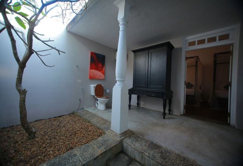 Olanda Private Beach Villa