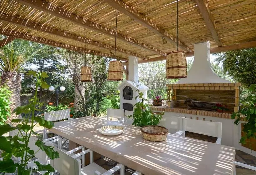 Villa Pari Manda